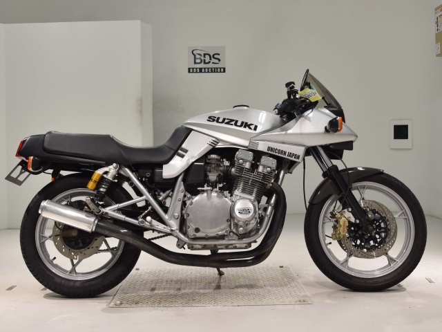 Suzuki GSX750S KATANA 1982