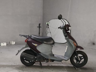 Suzuki LETS4