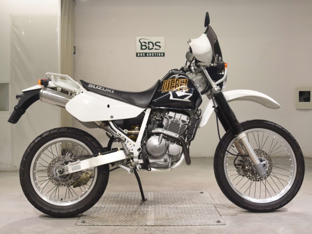 Suzuki DJEBEL250XC
