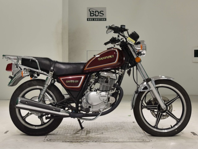 Suzuki GN125-2F 2015