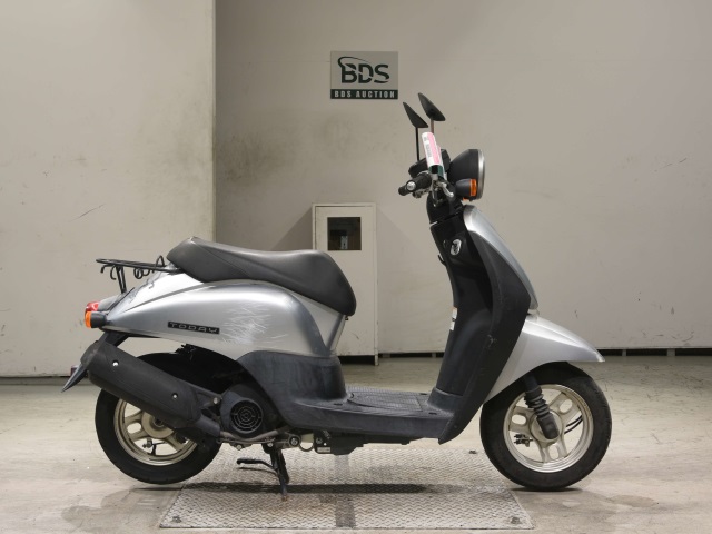 Honda TODAY 2012