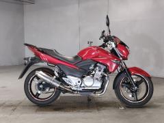 Suzuki GSR250