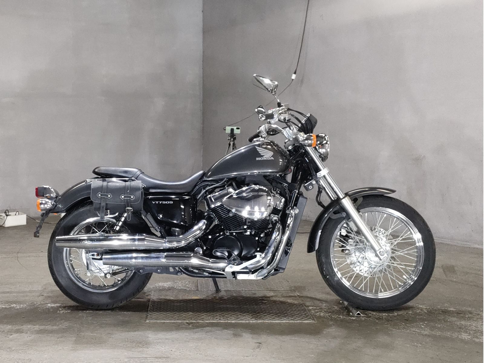 Honda SHADOW750 RS 2011