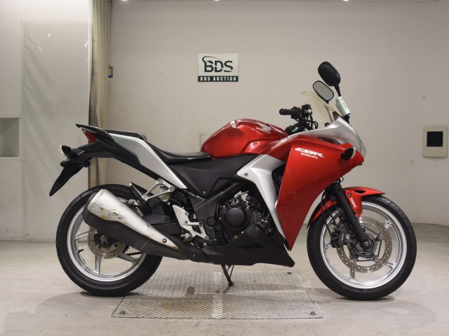 Honda CBR250RA 2011