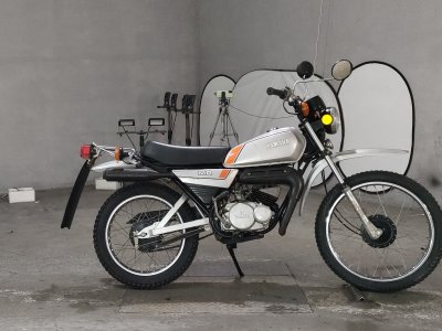 Yamaha MR50