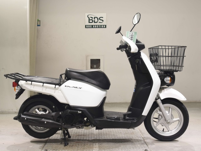 Honda SUPER CUB110 2018