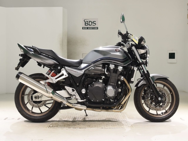 Honda CB1300SF 2018