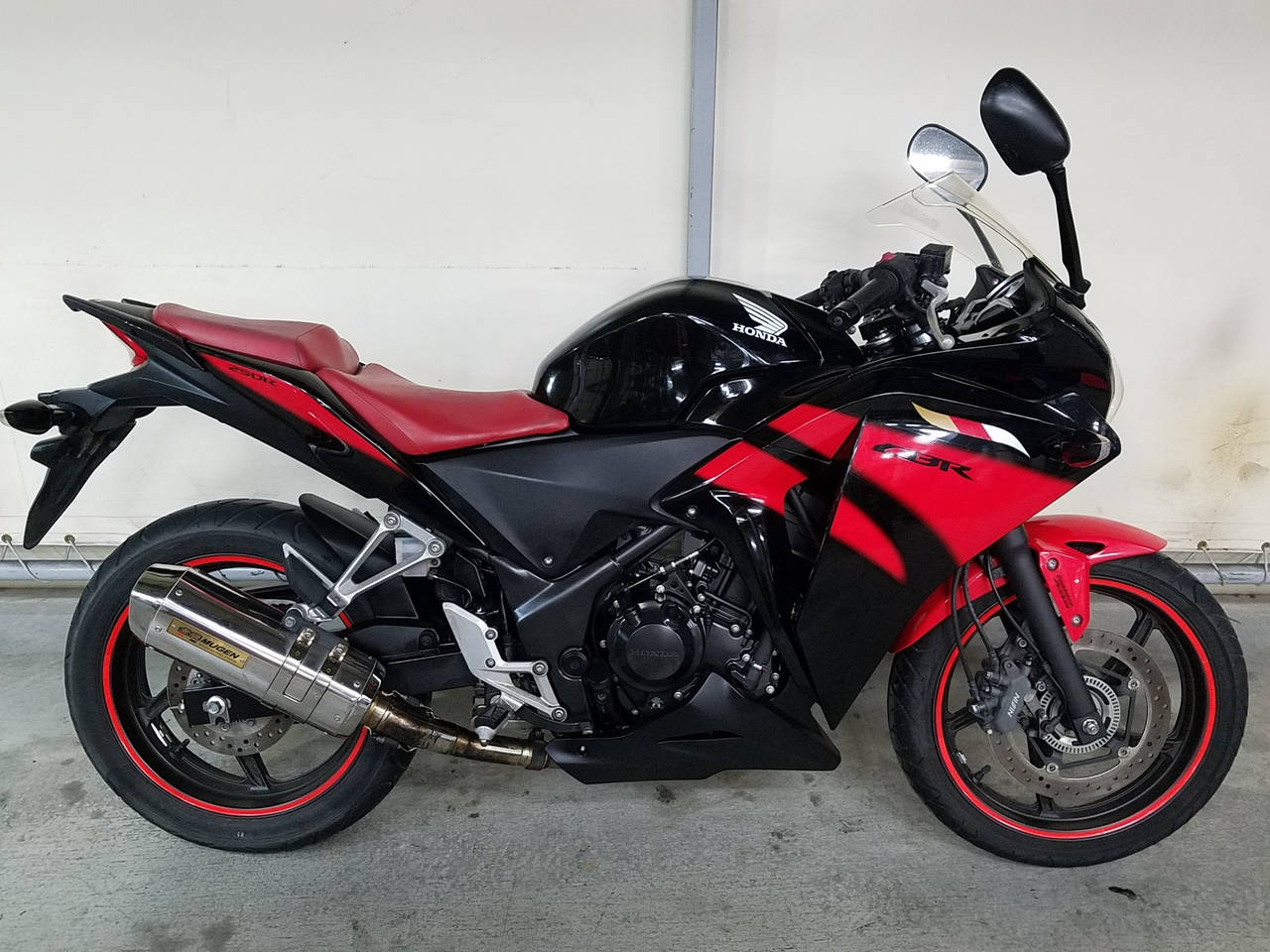 Honda CBR250RA 2013
