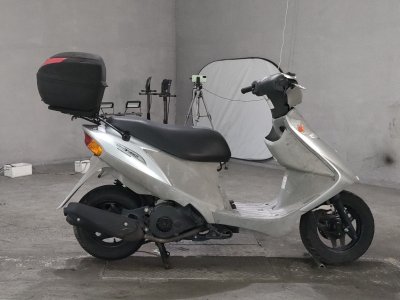 Suzuki ADDRESS V125