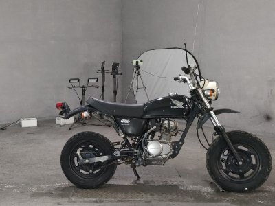Honda APE50 2009