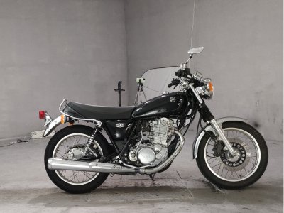 Yamaha SR400 2016
