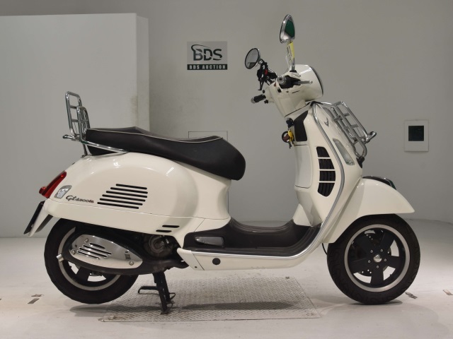 Vespa GTS300IE 2010
