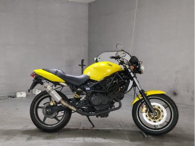Honda VTR250 1998