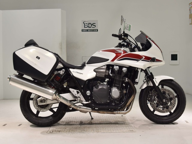 Honda CB1300SF ST 2010