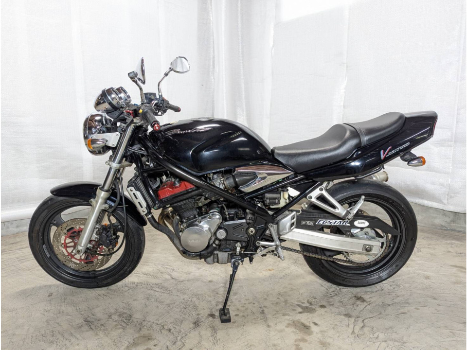 Suzuki BANDIT250V