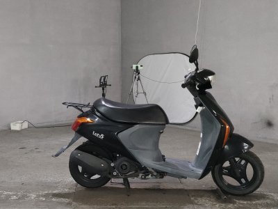 Suzuki LETS5
