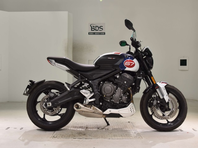 Triumph TRIDENT660 2024