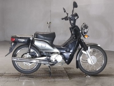 Honda CC110 CROSSCUB 2016