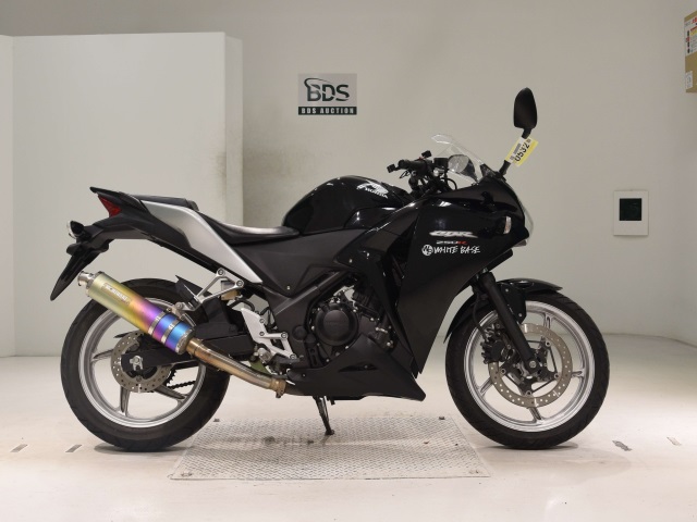 Honda CBR250R 2011
