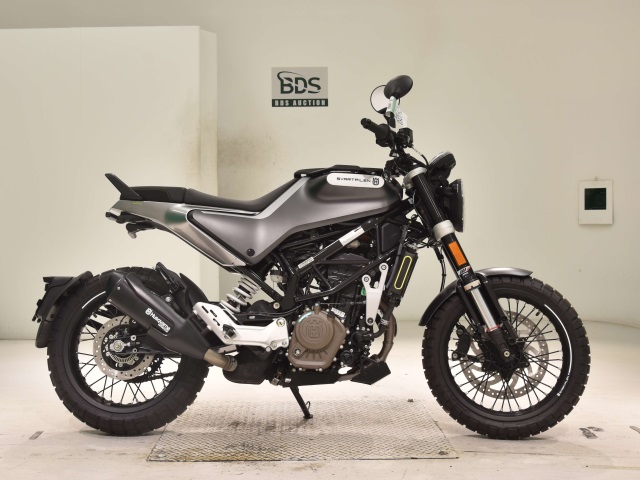 Husqvarna SVARTPILEN 125 2021
