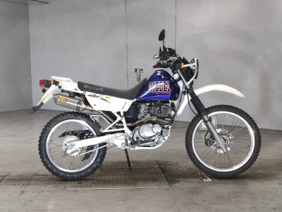 Suzuki DJEBEL200