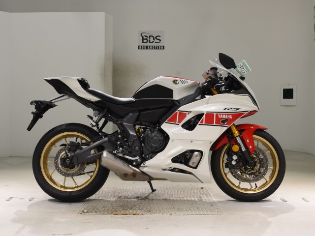 Yamaha YZF-R7-2 2022
