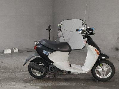 Suzuki LETS4