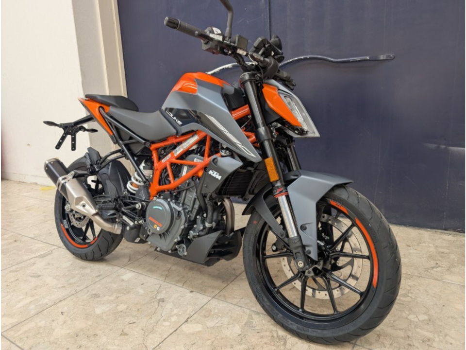 KTM 390 DUKE 2023