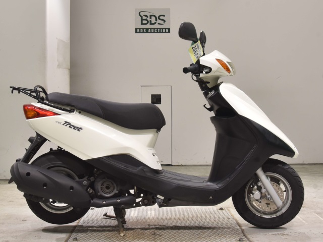 Yamaha AXIS125 2013