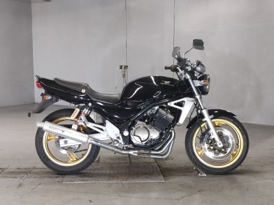 Kawasaki BALIUS2 2002