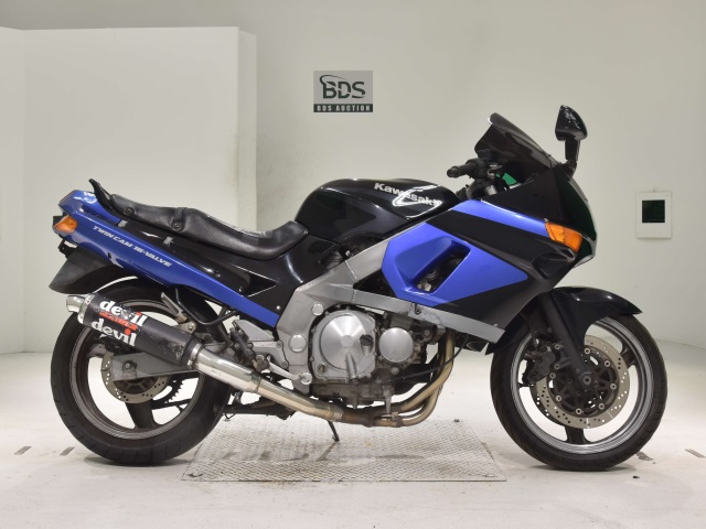 Kawasaki ZZ-R400 1990