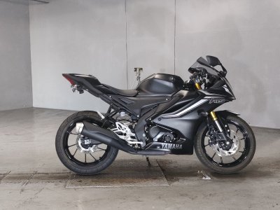 Yamaha YZF-R15 2022