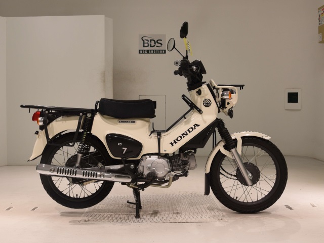 Honda CC110 CROSSCUB 2021
