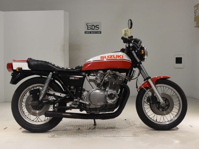 Suzuki GS750 1977