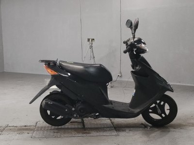 Suzuki ADDRESS V50