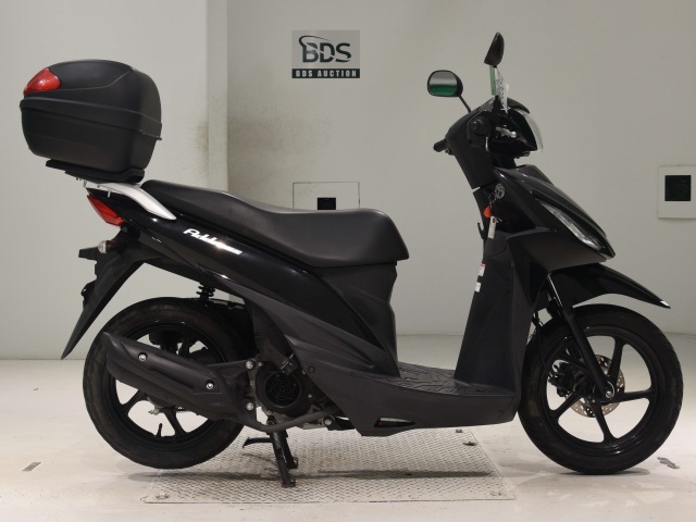 Suzuki ADDRESS V110