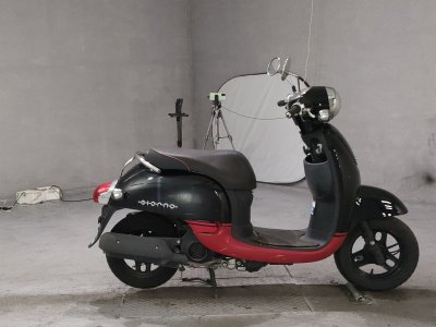 Honda GIORNO 2012