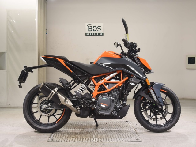 KTM 390 DUKE 2025