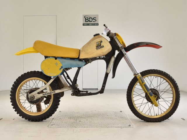 Yamaha YZ465