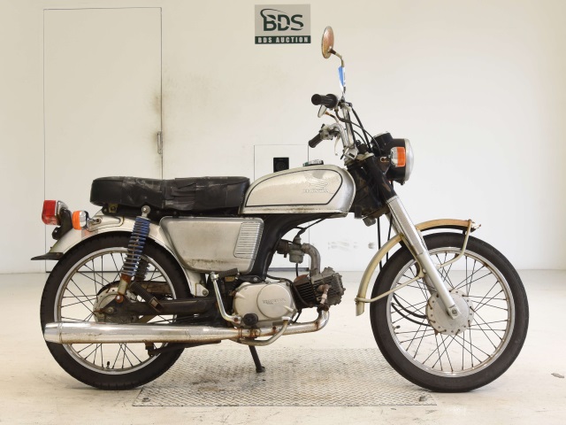 Honda CD90 1998