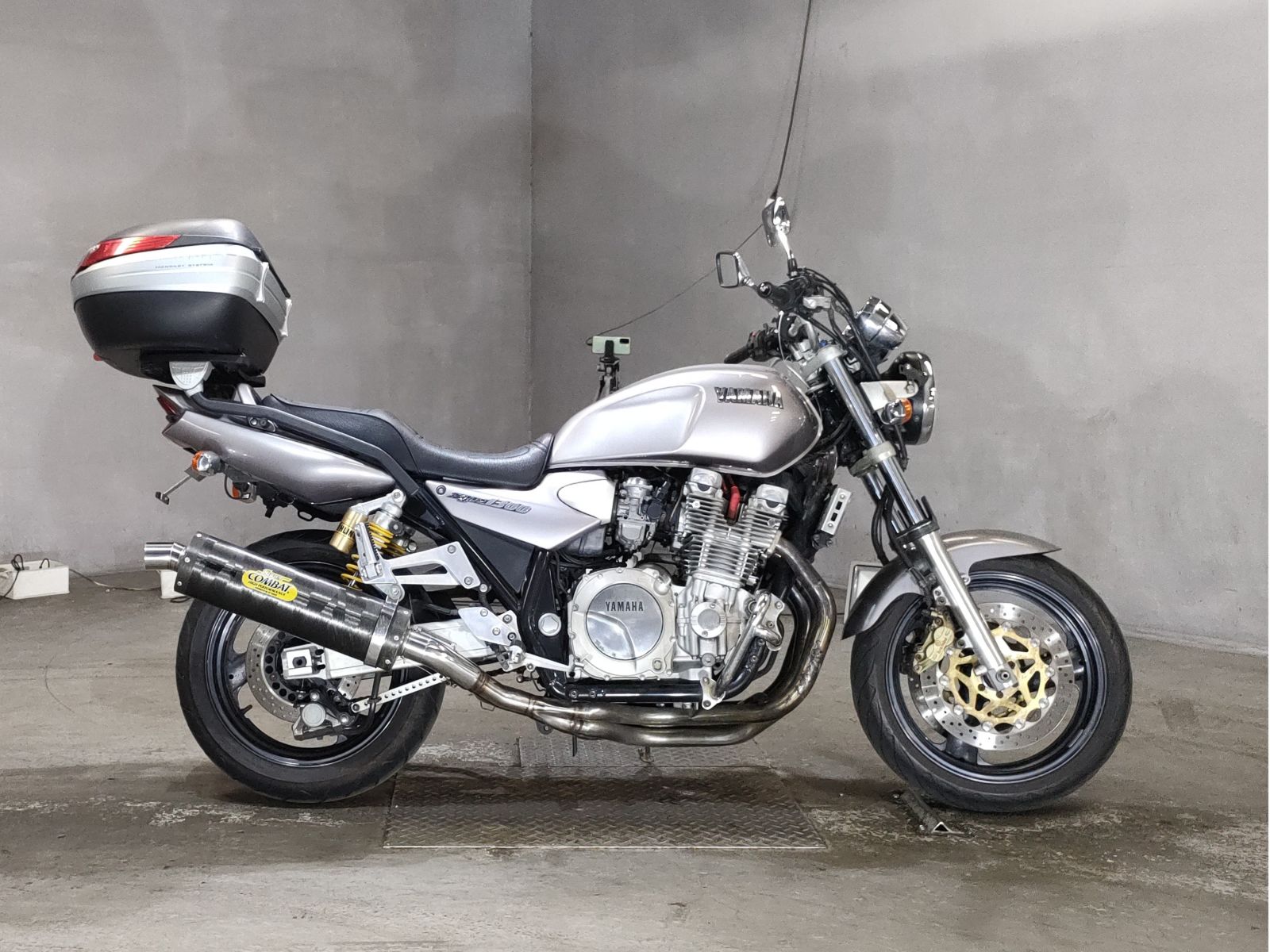Yamaha XJR1300 1998