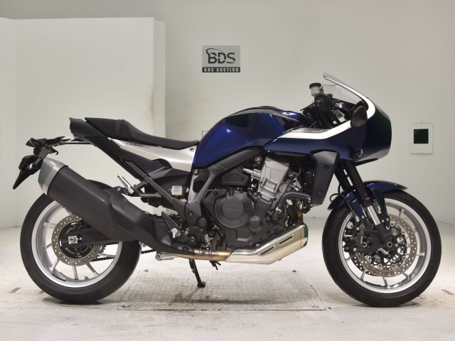 Honda HAWK11 2022