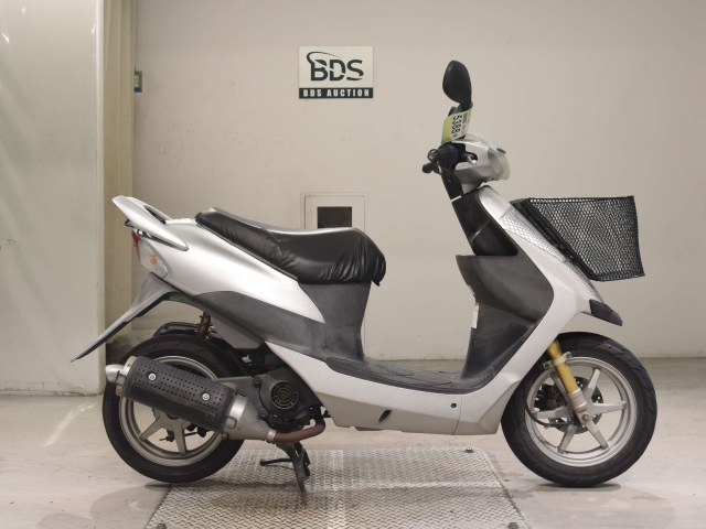 Suzuki SEPIA ZZ
