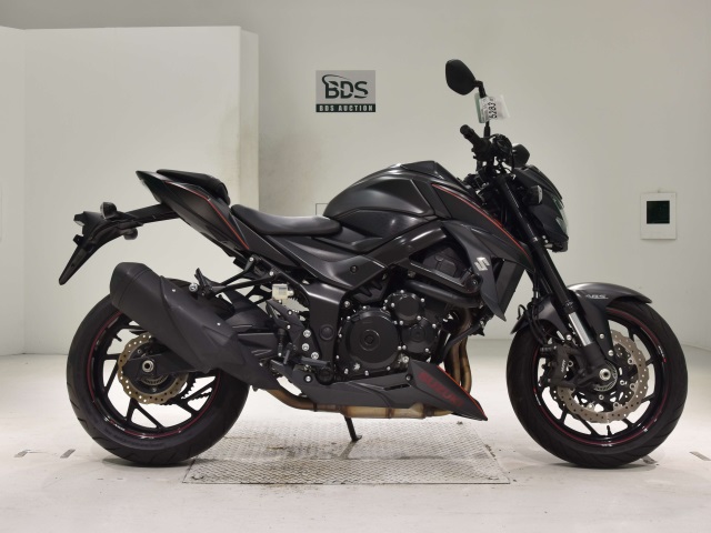 Suzuki GSX-S750 2017