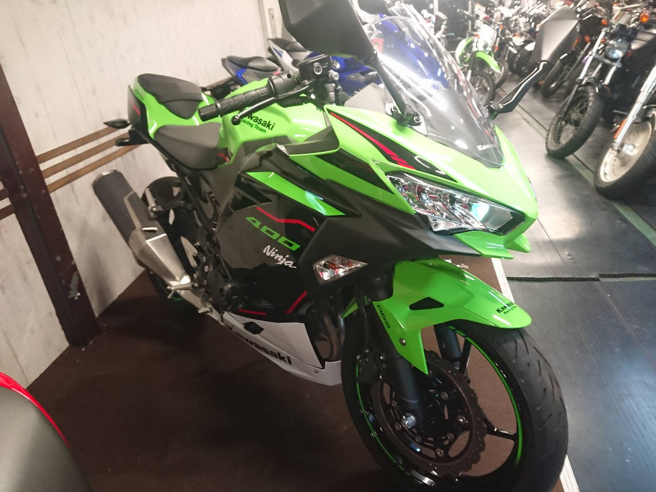 Kawasaki NINJA400 2022