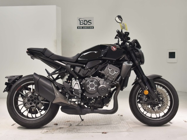 Honda CB1000R 2022