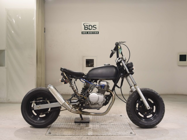 Honda APE50 2004