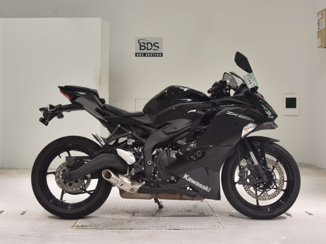 Kawasaki NINJA ZX-25R 2021