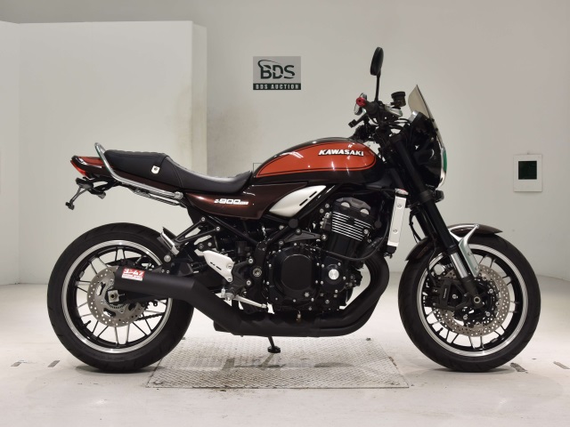 Kawasaki Z900RS 2021