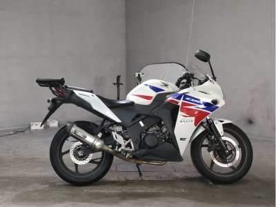 Honda CBR125R 2013